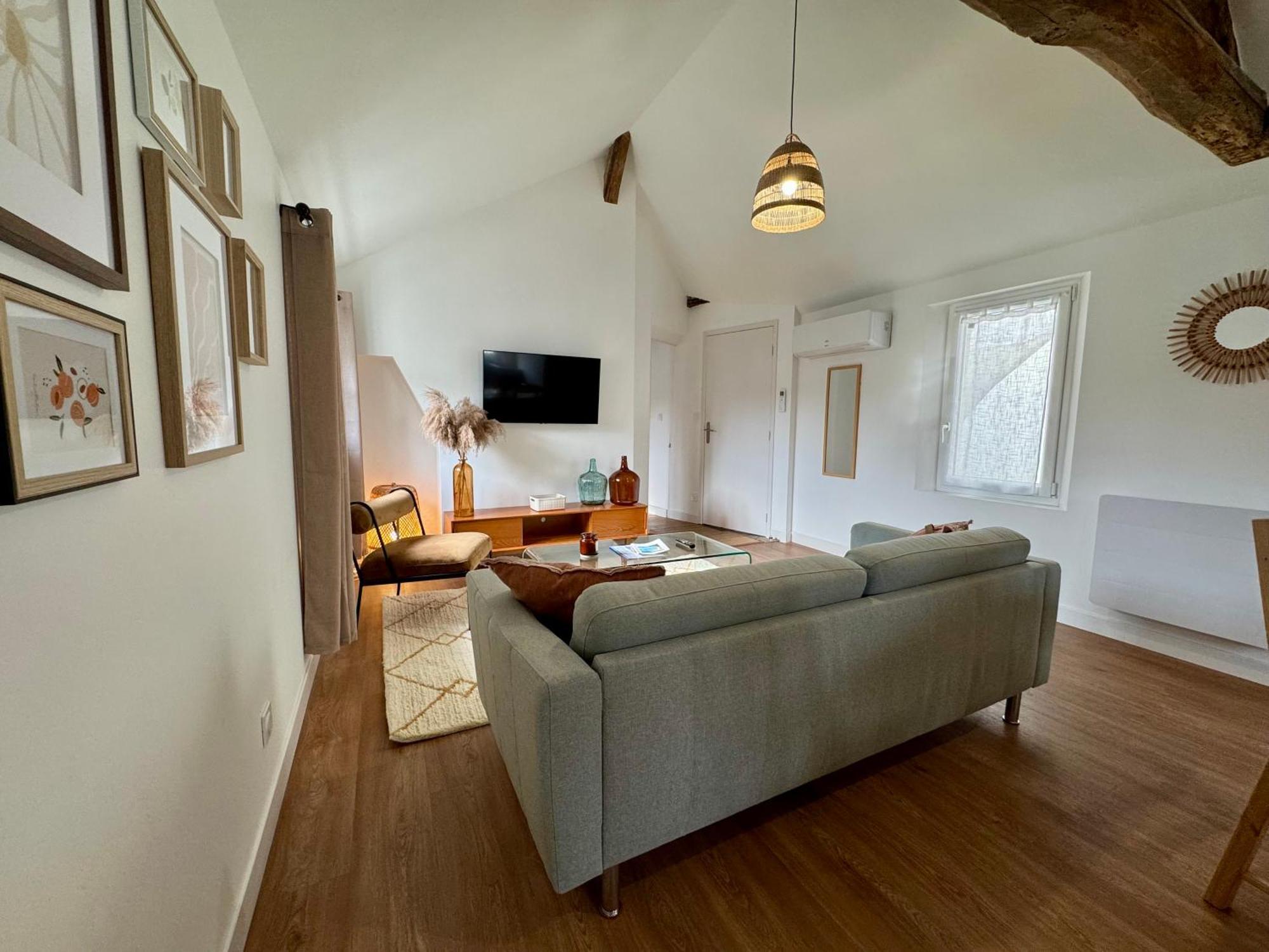 Centre Climatise Vue Chateau Apartment
